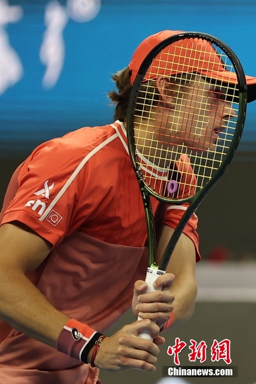 日本网球队险胜法国网球队，穆雷打破历史纪录