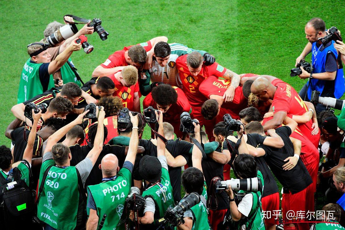 Valorant惊险逆转取胜，粉丝狂欢不已