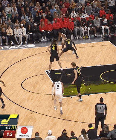 包含山东队翻盘江苏队，利拉德关键制胜的词条