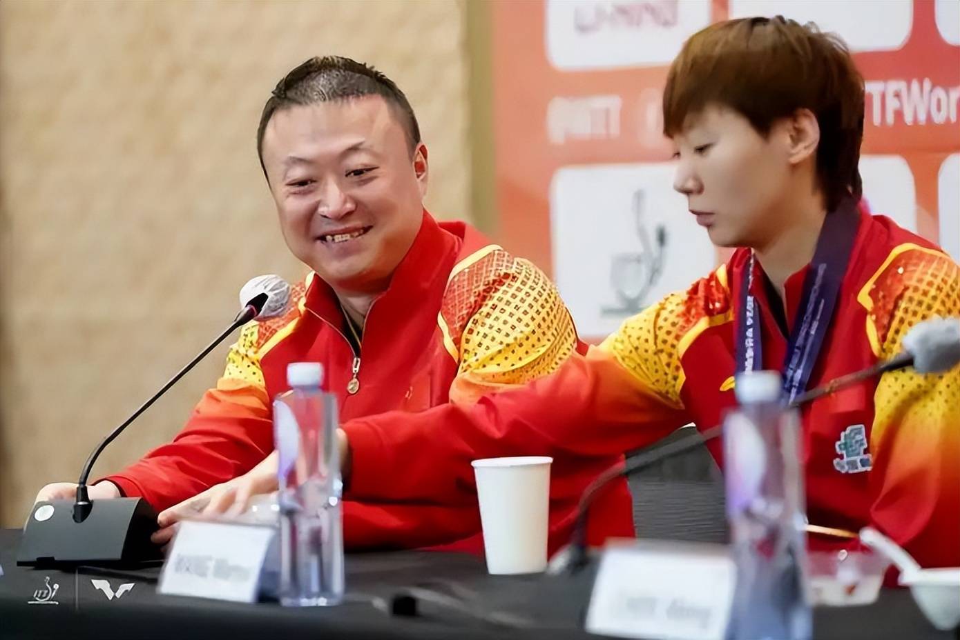 马来西亚队鏖战泰国队,马琳点燃赛场的简单介绍 马来西亚队鏖战泰国队,马琳点燃赛场的简单介绍