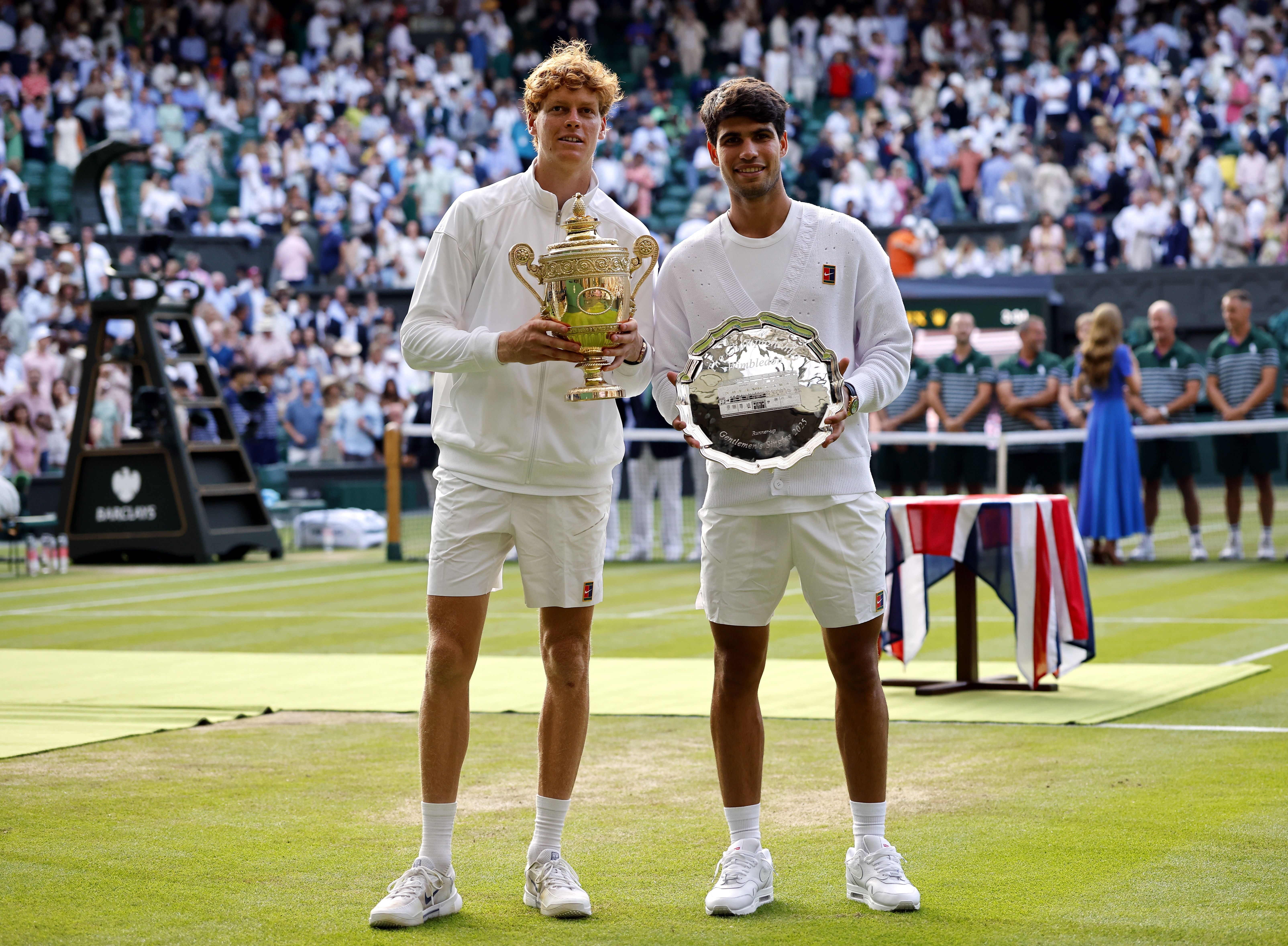 温网完胜澳网，辛纳带队取胜