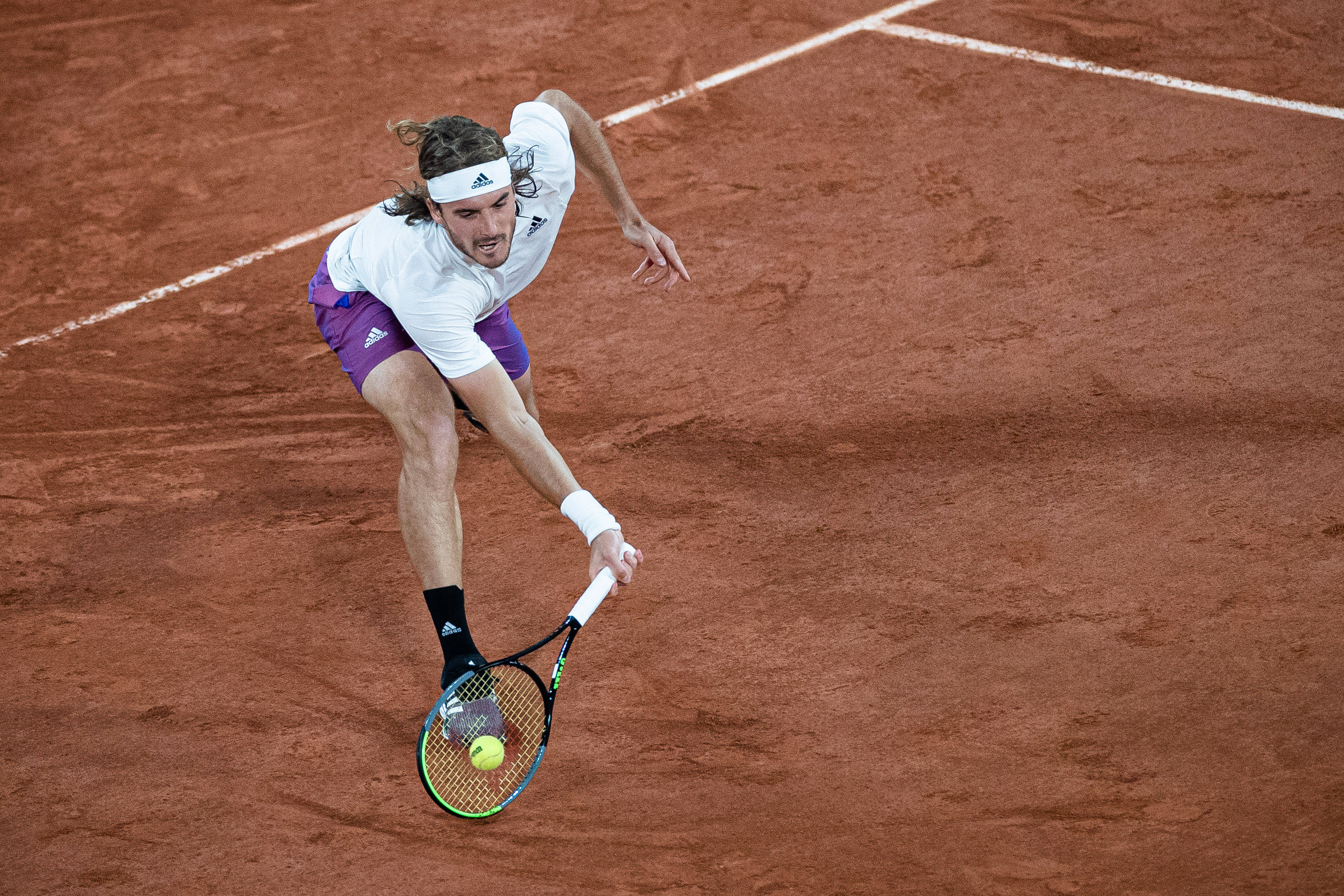 联合杯轻取法网，西西帕斯高光表现